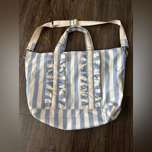 Stoney Clover Lane Hydrangea Ruffle Tote